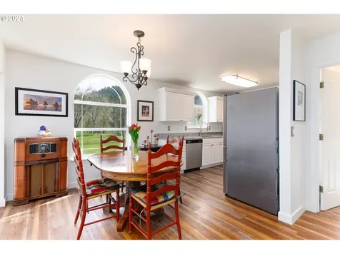1764 Larson Road Roseburg OR 97471