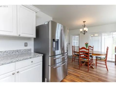 1764 Larson Road Roseburg OR 97471