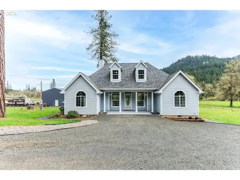 1764 Larson Road Roseburg OR 97471