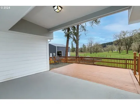 1764 Larson Road Roseburg OR 97471