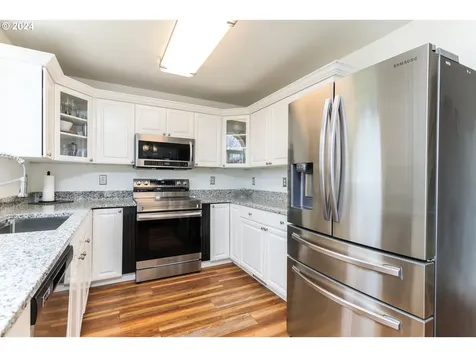 1764 Larson Road Roseburg OR 97471