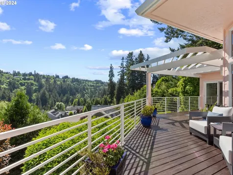 1518 16th Street West Linn OR 97068