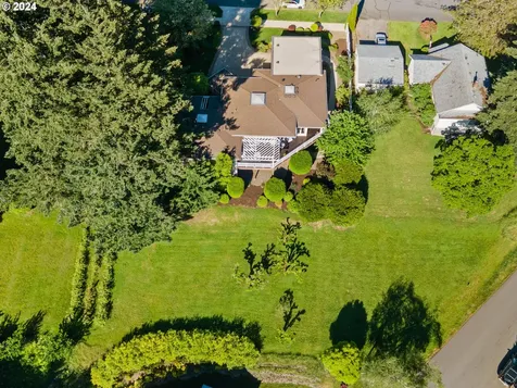 1518 16th Street West Linn OR 97068