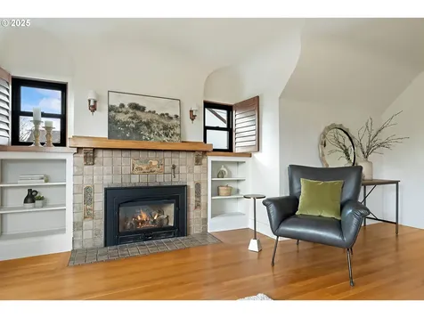 2645 NE 28th Avenue Portland OR 97212