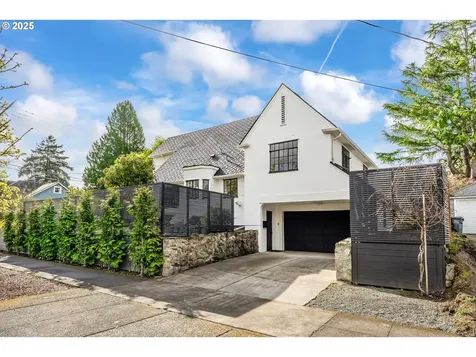 2645 NE 28th Avenue Portland OR 97212
