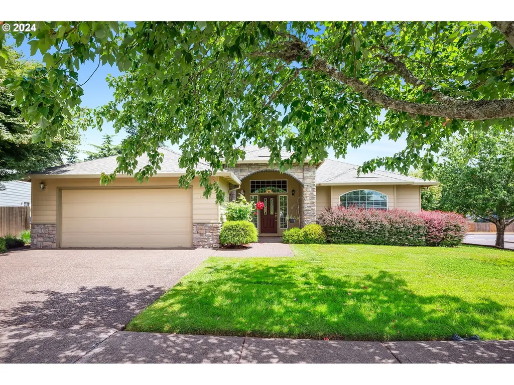 19725 Nevin Court Oregon City OR 97045