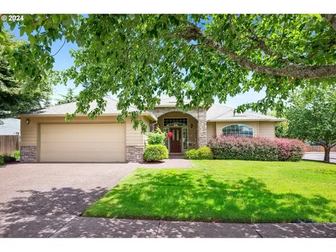 19725 Nevin Court Oregon City OR 97045