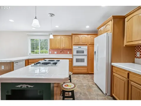 19725 Nevin Court Oregon City OR 97045