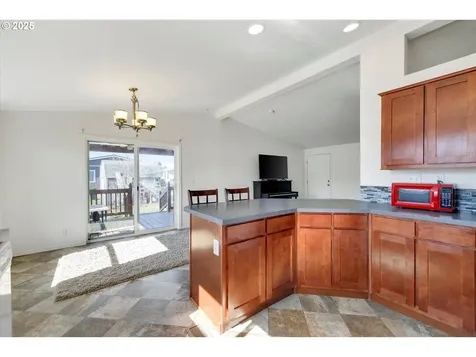 12450 SW Fischer Road Portland OR 97224