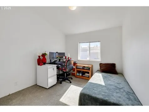 12450 SW Fischer Road Portland OR 97224