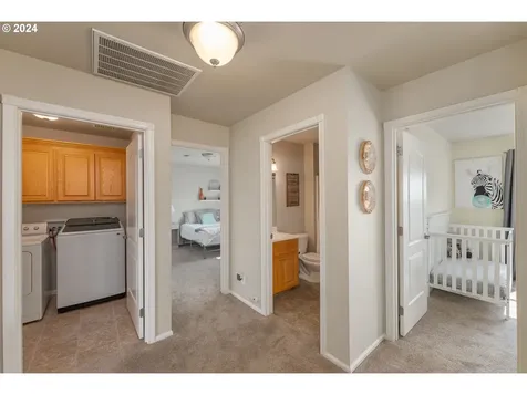 1020 Ne Granite Ridge Street Roseburg OR 97470