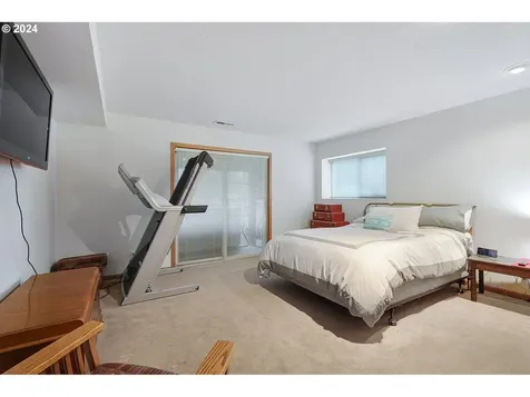 16133 S Camellia Court Oregon City OR 97045