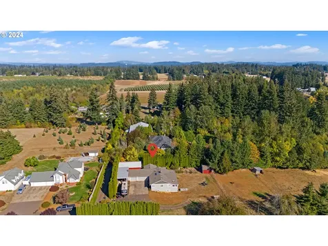 16133 S Camellia Court Oregon City OR 97045