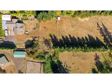 16133 S Camellia Court Oregon City OR 97045