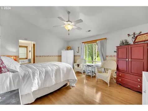 1908 Ne 177th Avenue Vancouver WA 98684