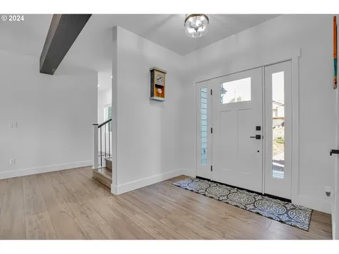 1791 Nw Lincoln Loop Lincoln City OR 97367