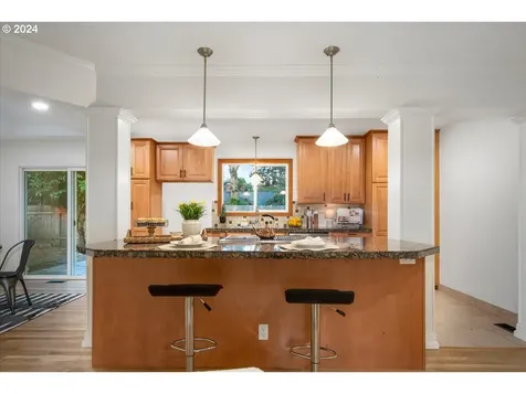 6015 NW Lincoln Avenue Vancouver WA 98663