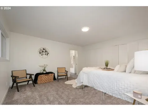 6015 NW Lincoln Avenue Vancouver WA 98663