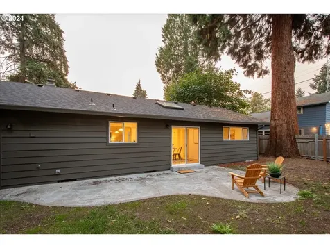 6015 NW Lincoln Avenue Vancouver WA 98663