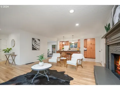 6015 NW Lincoln Avenue Vancouver WA 98663