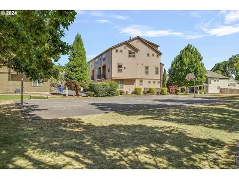 5901 NE Wetherby Street Hillsboro OR 97124