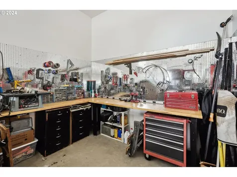 3297 Se Laura Avenue Gresham OR 97080
