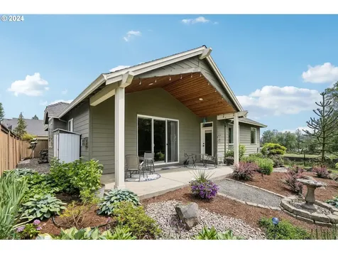 3297 Se Laura Avenue Gresham OR 97080