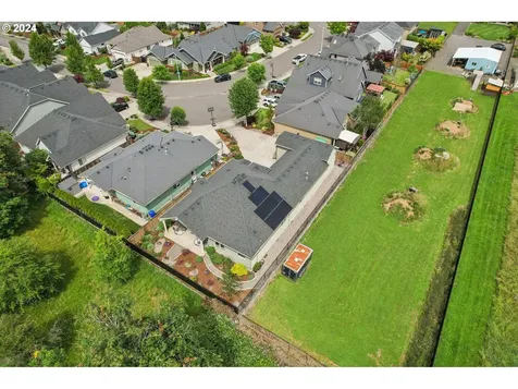 3297 Se Laura Avenue Gresham OR 97080