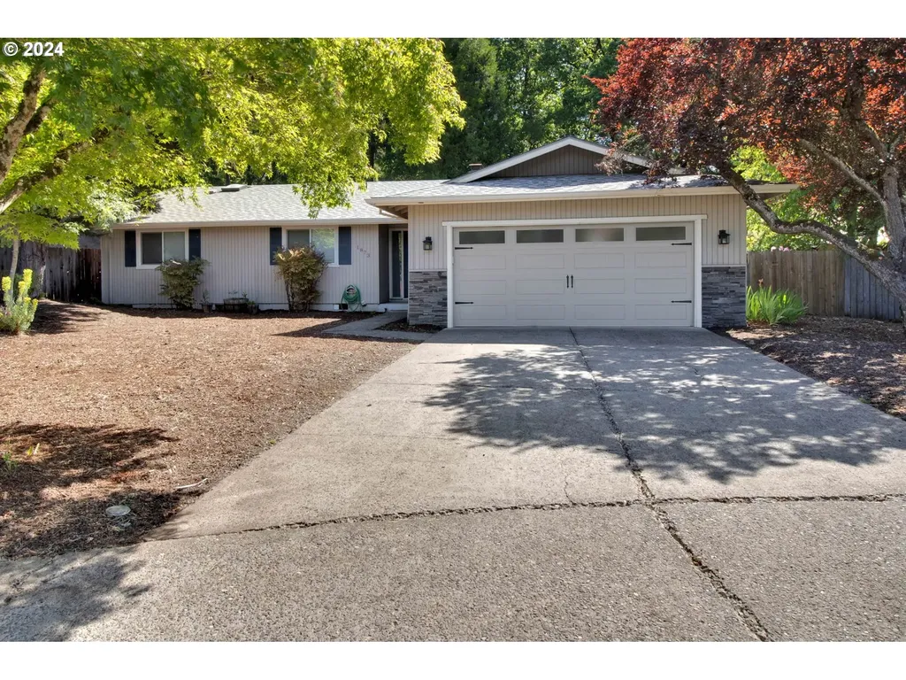 1873 Happy Lane Eugene OR 97401
