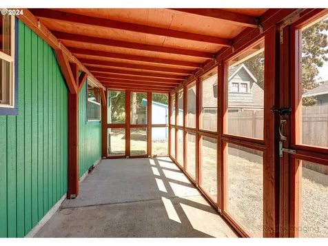 2934 Se 62nd Avenue Portland OR 97206