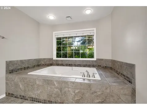 14004 Se 20th Street Vancouver WA 98683