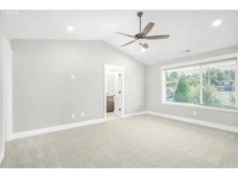 16358 Samson Place Oregon City OR 97045