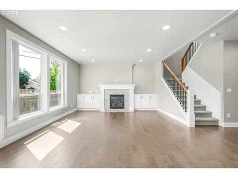 16358 Samson Place Oregon City OR 97045