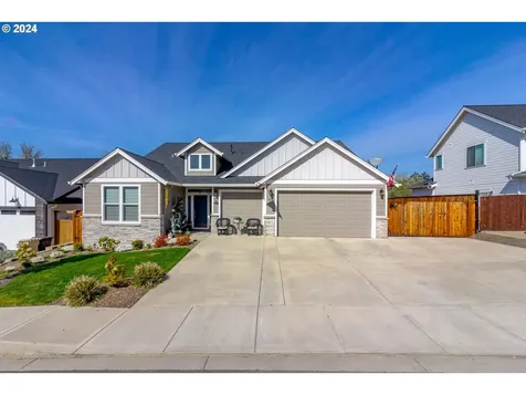 425 Nw Crater Lake Drive Dallas OR 97338