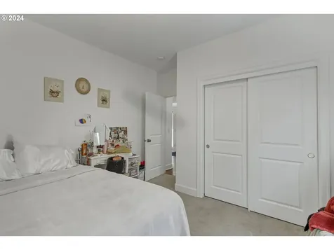 425 Nw Crater Lake Drive Dallas OR 97338