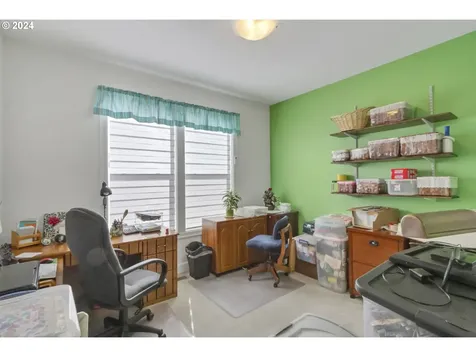 425 Nw Crater Lake Drive Dallas OR 97338