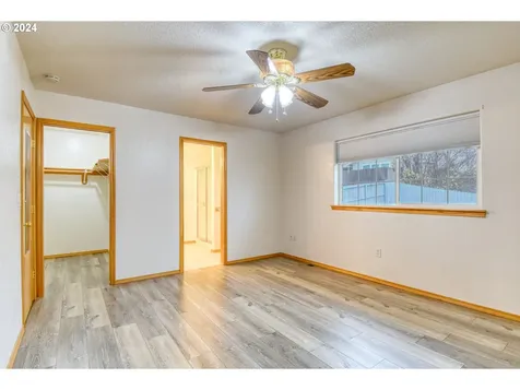 943 W Hartley Avenue Hermiston OR 97838