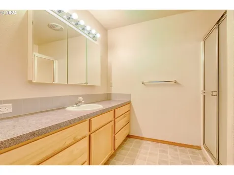 943 W Hartley Avenue Hermiston OR 97838