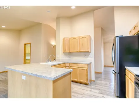 943 W Hartley Avenue Hermiston OR 97838