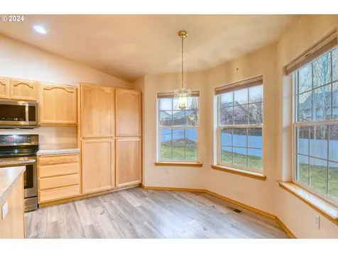 943 W Hartley Avenue Hermiston OR 97838