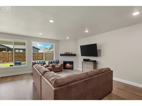 2423 Ne 2nd Court Battle Ground WA 98604