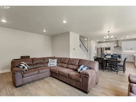 2423 Ne 2nd Court Battle Ground WA 98604