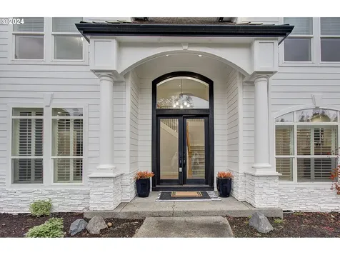 4466 NW Oregon Street Camas WA 98607