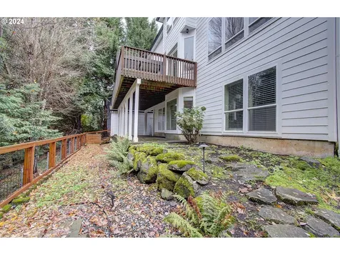 4466 NW Oregon Street Camas WA 98607