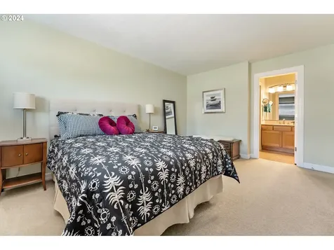 15606 Sw Summerfield Lane Portland OR 97224