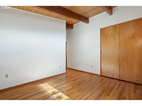 315 Island Aire Drive Woodland WA 98674