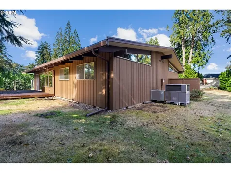 315 Island Aire Drive Woodland WA 98674