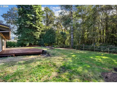 315 Island Aire Drive Woodland WA 98674