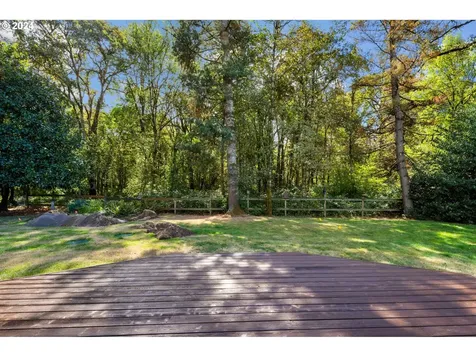315 Island Aire Drive Woodland WA 98674