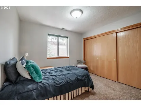 4495 Cooper Hollow Road Dallas OR 97338
